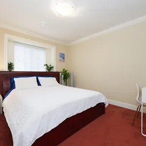 Cambie & 61st Ave Homestay Vancouver
