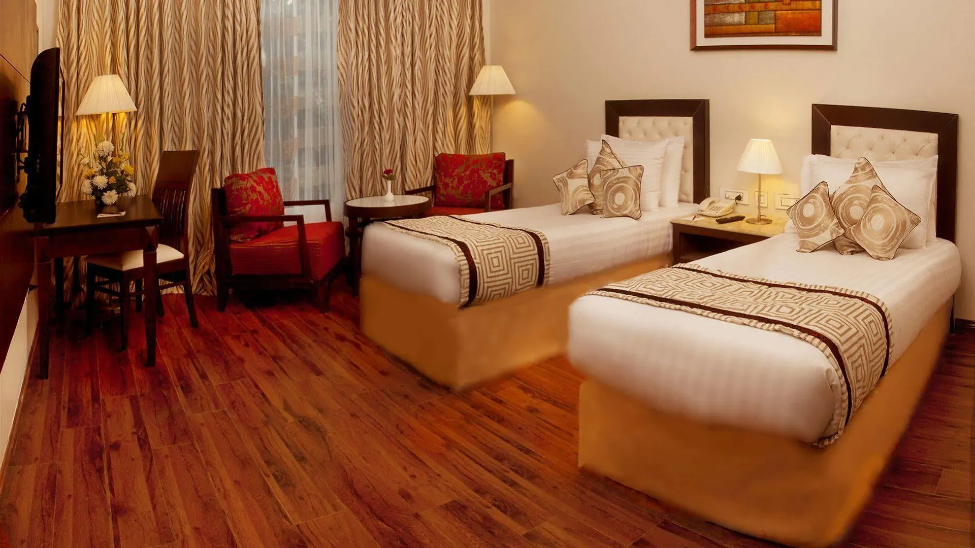 Treehouse Queens Pearl Gurgaon Hotel